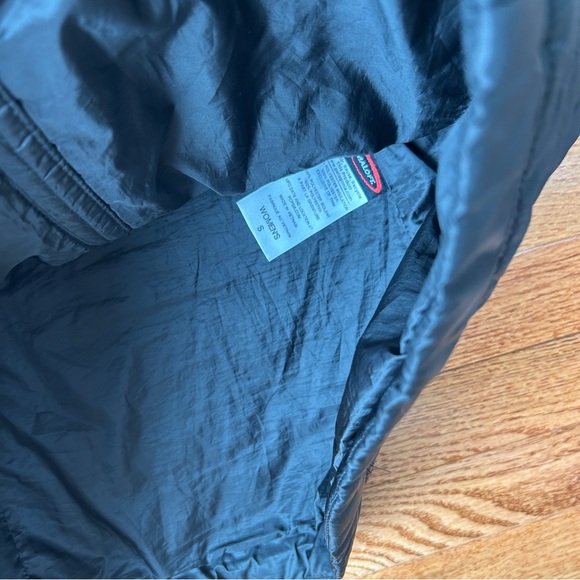 VGUC Patagonia Quilted Nano Puff Hoodie Size Small Black Light Packable Jacket - Picture 14 of 16